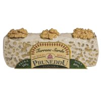 Torrone mit Walnüssen und Honig, hart, vom...